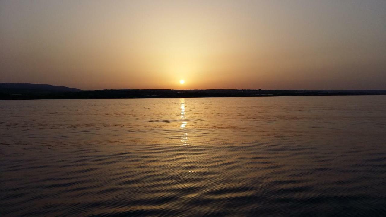 Villa Vulcano Marina di Ragusa Eksteriør bilde